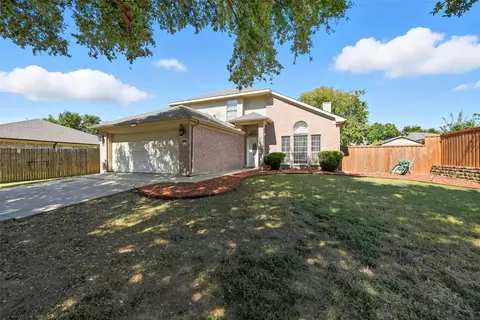 3805 Malibu Sun Dr, Fort Worth, TX 76137
