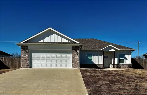 3624 Skylane Ave, Corsicana, TX 75110
