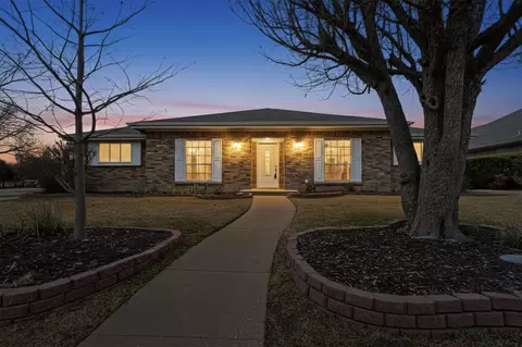 601 Fieldwood Cir, Richardson, TX 75081