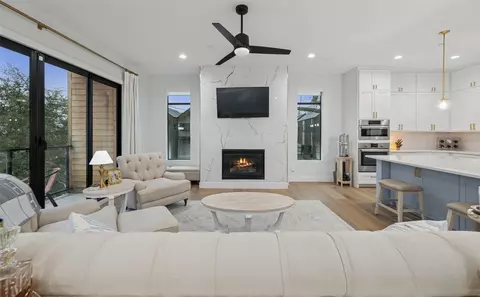 2315 Kirby St #A, Dallas, TX 75204