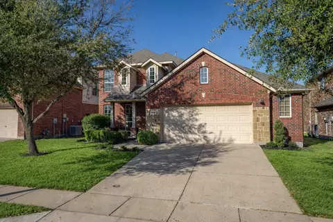 9841 Mcfarring Dr, Fort Worth, TX 76244