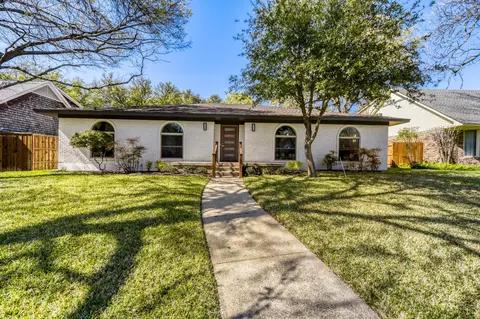 13123 Roaring Springs Ln, Dallas, TX 75240