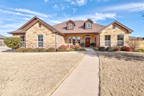 266 Weatherby St, Tuscola, TX 79562