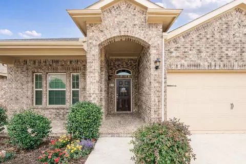 2316 Sundown Mesa Dr, Fort Worth, TX 76177