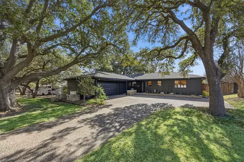 6409 Dakar Rd W, Fort Worth, TX 76116