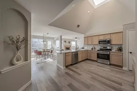 909 Western Pass, Fort Worth, TX 76179