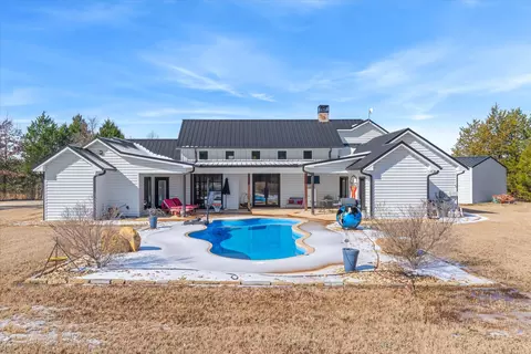 2750 Vz County Road 3104, Edgewood, TX 75117