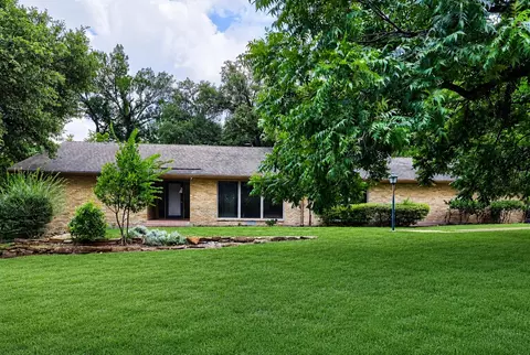 6606 Stonebrook Cir, Dallas, TX 75240