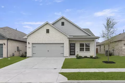4324 Valley Brook Dr, Crowley, TX 76036