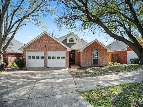 4915 Arborgate Dr, Arlington, TX 76017