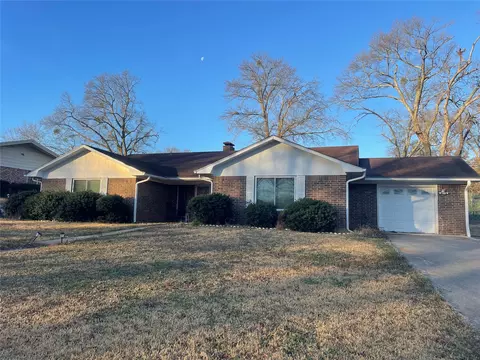 2420 Breckenridge St, Tyler, TX 75702