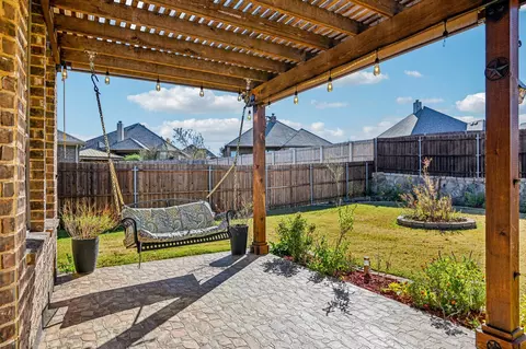3209 Brighton Dr, Midlothian, TX 76065
