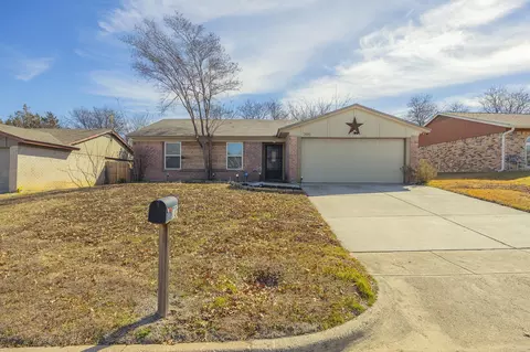 705 Admiralty Way, Fort Worth, TX 76108