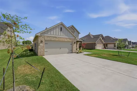 Other - 1113 Trinity Dr, Springtown, TX 76082 photo 3 of 38