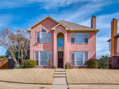 3922 Bach Blvd, Carrollton, TX 75007