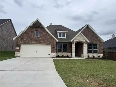 1129 Trinity Dr, Springtown, TX 76082