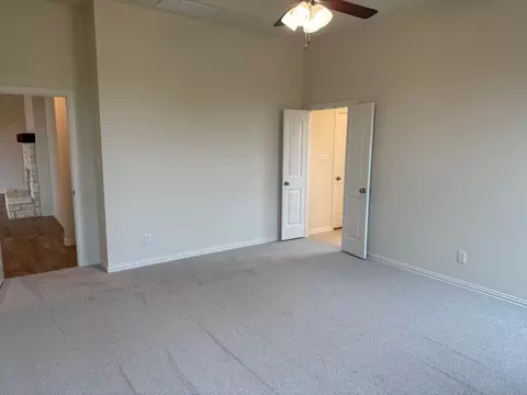 1129 Trinity Dr, Springtown, TX 76082 photo 7