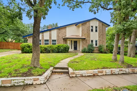 6736 Starnes Rd, North Richland Hills, TX 76182