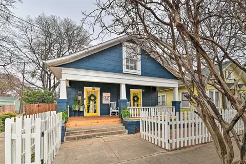 1460 W Allen Ave, Fort Worth, TX 76110