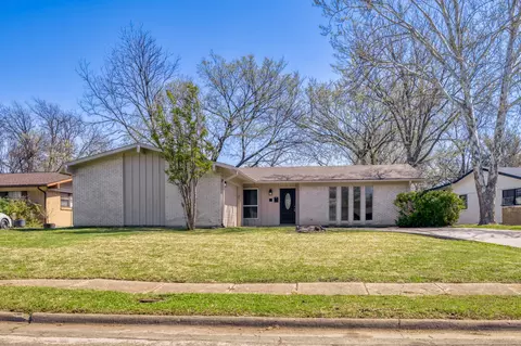 11719 Coral Hills Dr, Dallas, TX 75229