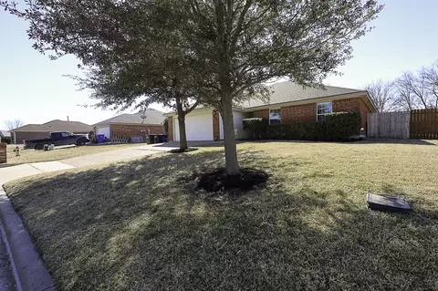 Exterior - 10812 Lilry Rd, Waco, TX 76708 photo 2 of 3