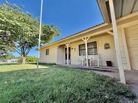105 W Elm St, Gustine, TX 76455