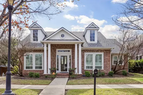8636 Bridge St, North Richland Hills, TX 76180