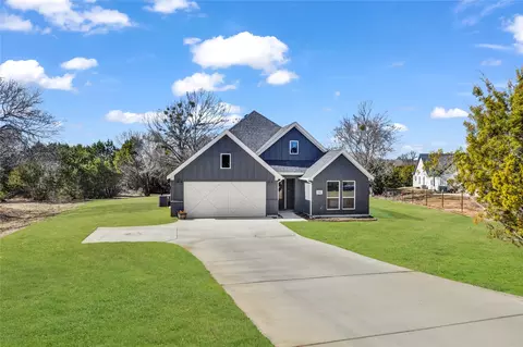 2044 Redemption Dr, Weatherford, TX 76088
