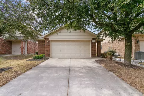 12141 Thicket Bend Dr, Fort Worth, TX 76244