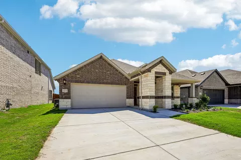 2213 Nicole Dr, Denton, TX 76208