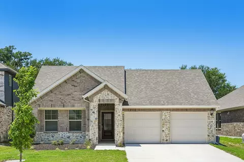 2208 Nicole Dr, Denton, TX 76208