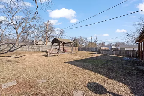 700 Euclid St, Cleburne, TX 76033 photo 31