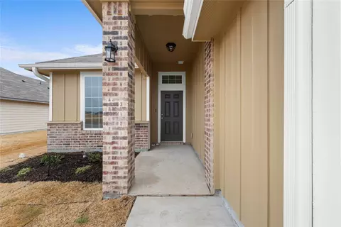 Entry Way - 121 Adaline Bnd, Mcgregor, TX 76657 photo 1 of 5