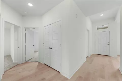 Entry Way - 121 Adaline Bnd, Mcgregor, TX 76657 photo 4 of 5