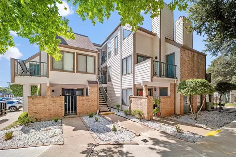 2310 Bamboo Dr #J207, Arlington, TX 76006