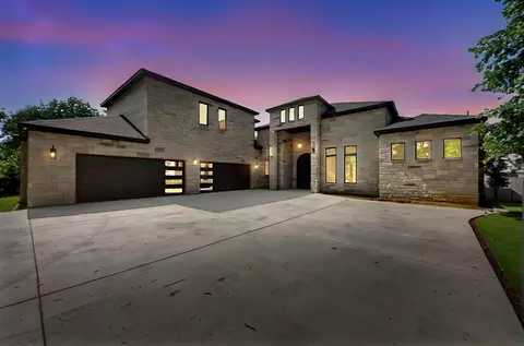 8743 Southern Shore Ct, Kemp, TX 75143