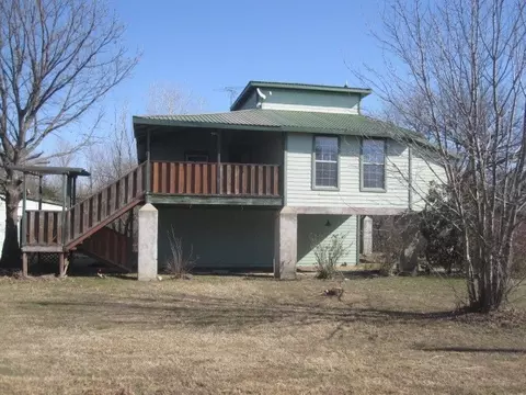 2150 Harris St, Gainesville, TX 76240