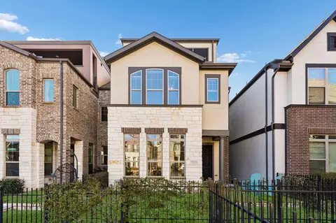 7119 Amber Grove Ct, Dallas, TX 75231