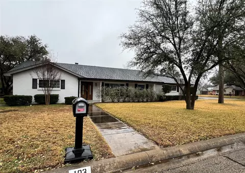 103 Aquilla Dr, Lakeside, TX 76108