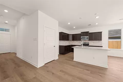 Entry Way - 113 Adaline Bnd, Mcgregor, TX 76657 photo 4 of 4
