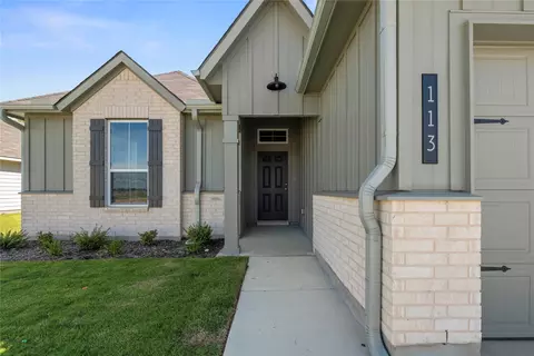 Exterior - 113 Adaline Bnd, Mcgregor, TX 76657 photo 4 of 5