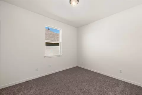 Bedroom - 113 Adaline Bnd, Mcgregor, TX 76657 photo 3 of 8