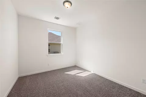 Bedroom - 113 Adaline Bnd, Mcgregor, TX 76657 photo 5 of 8