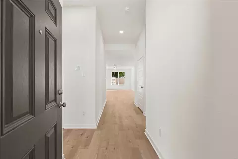 Entry Way - 113 Adaline Bnd, Mcgregor, TX 76657 photo 1 of 4