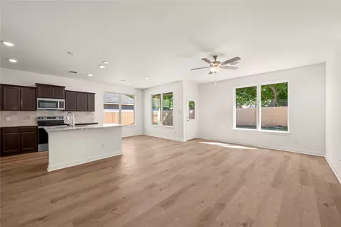 Living - 113 Adaline Bnd, Mcgregor, TX 76657 photo 1 of 4