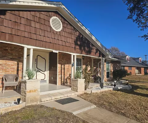 4726 Snow Dr, Mesquite, TX 75150