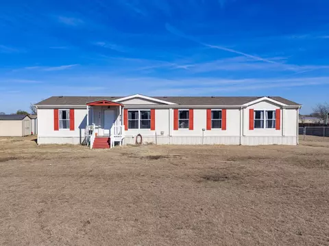 3144 Shady Creek Cir, Red Oak, TX 75154