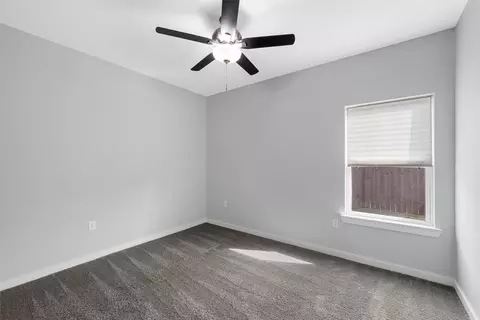 Bedroom - 502 David Davis Dr, Mcgregor, TX 76657 photo 3 of 4