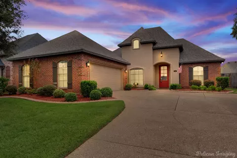 426 Remington Dr, Bossier City, LA 71111