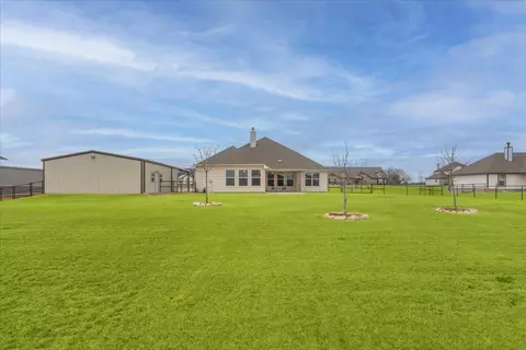 161 Chester Rd, Springtown, TX 76082 photo 29